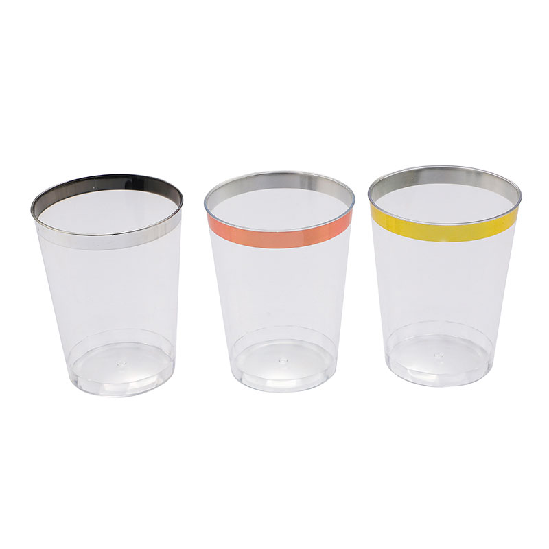 Advantages of Plastic Cups